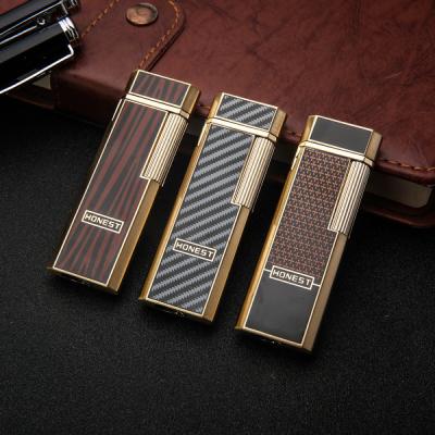 Honest İnce (Slim) Tasarımlı Yandan Çarklı Metal Çakmak